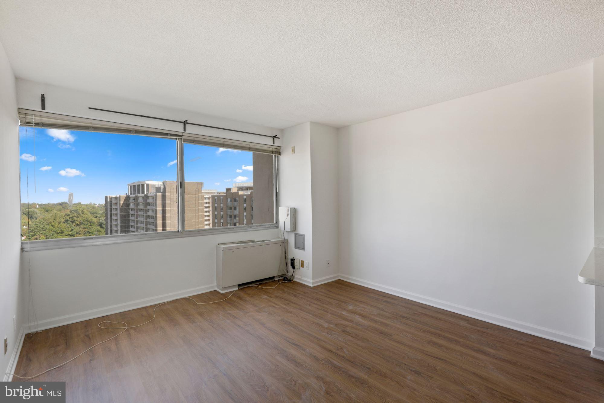 FRIENDSHIP HEIGHTS - Residential Lease