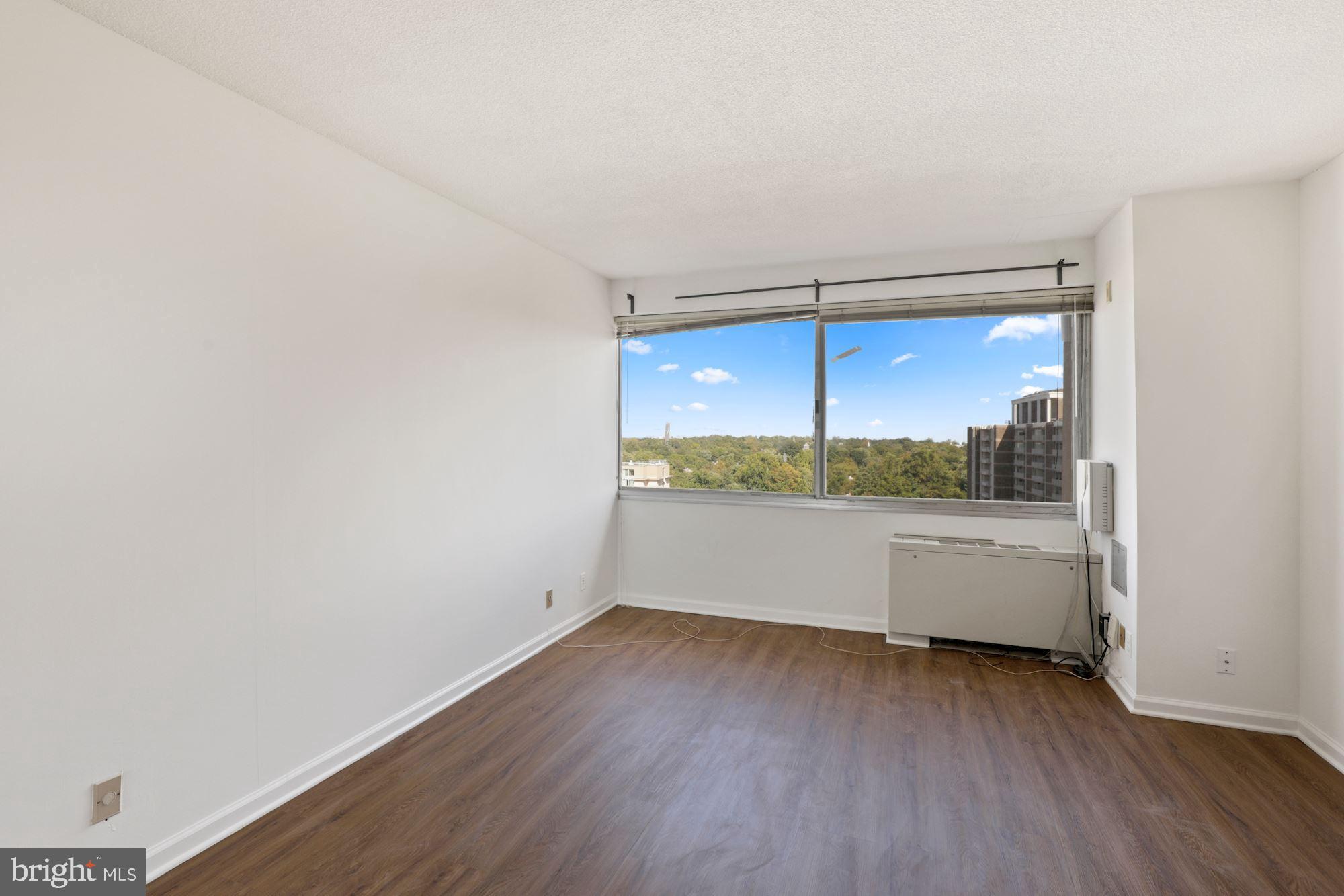 FRIENDSHIP HEIGHTS - Residential Lease