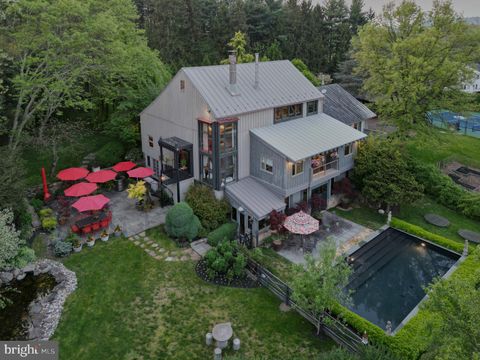 108 BEAUMONT DRIVE NEWTOWN PA 18940