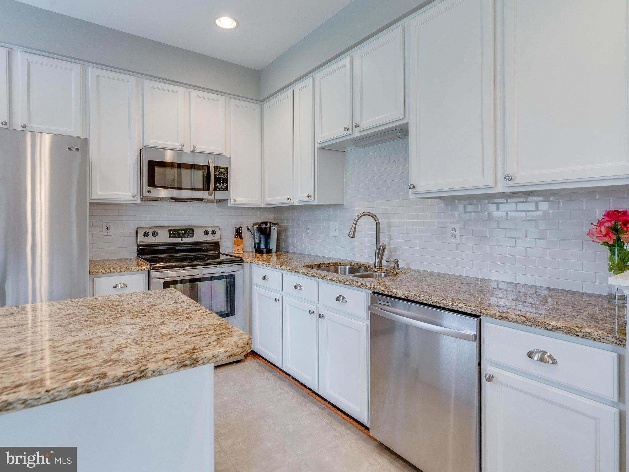 ASHBURN FARM - Residential