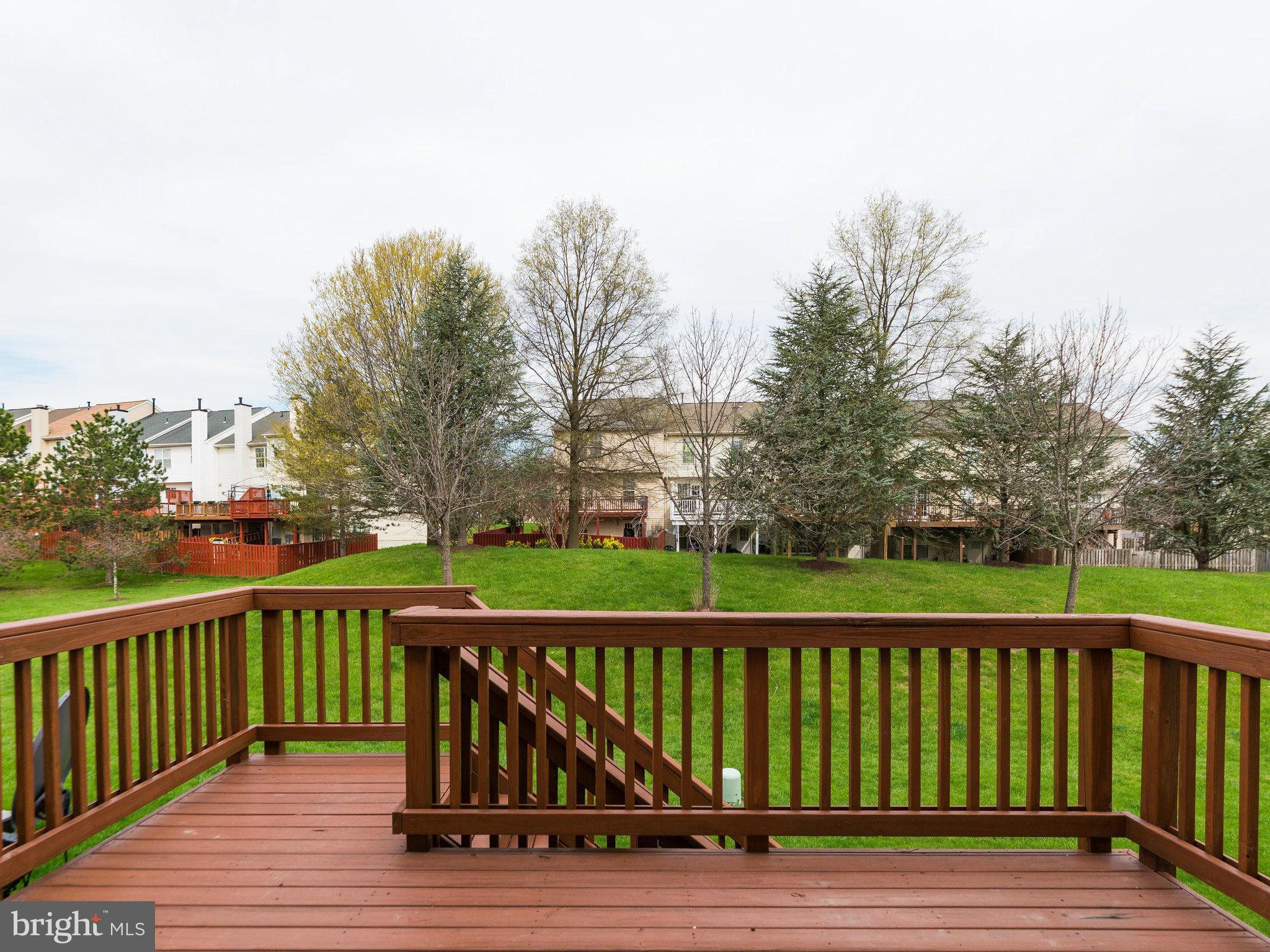 ASHBURN FARM - Residential