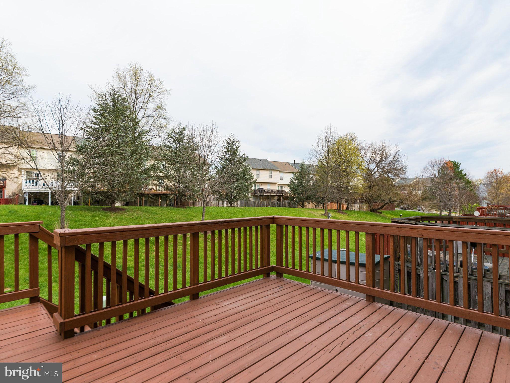 ASHBURN FARM - Residential