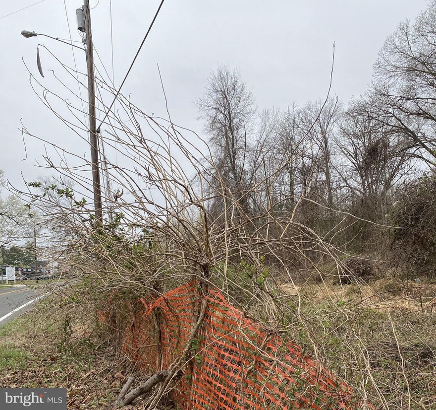 1.42 acre which formerly had a house  with well and septic.  Located not far from Old Forte Center.  Present owner has no guarantees on the property and suggests that any purchaser do due diligence on the property. See Documents for County Certificate that the property is not wetland. Also in Documents is an old plat of the former placement of structures on the property.  Another Doc is a certificate from the County that the property is not in floodplain. Water and Sewer are available in the street. According to a County official the lot is dual zoned. It is Zoned R-80, 8500 SF lot minimum and RR, Rural residential, 20,000 SF lot size minimum.