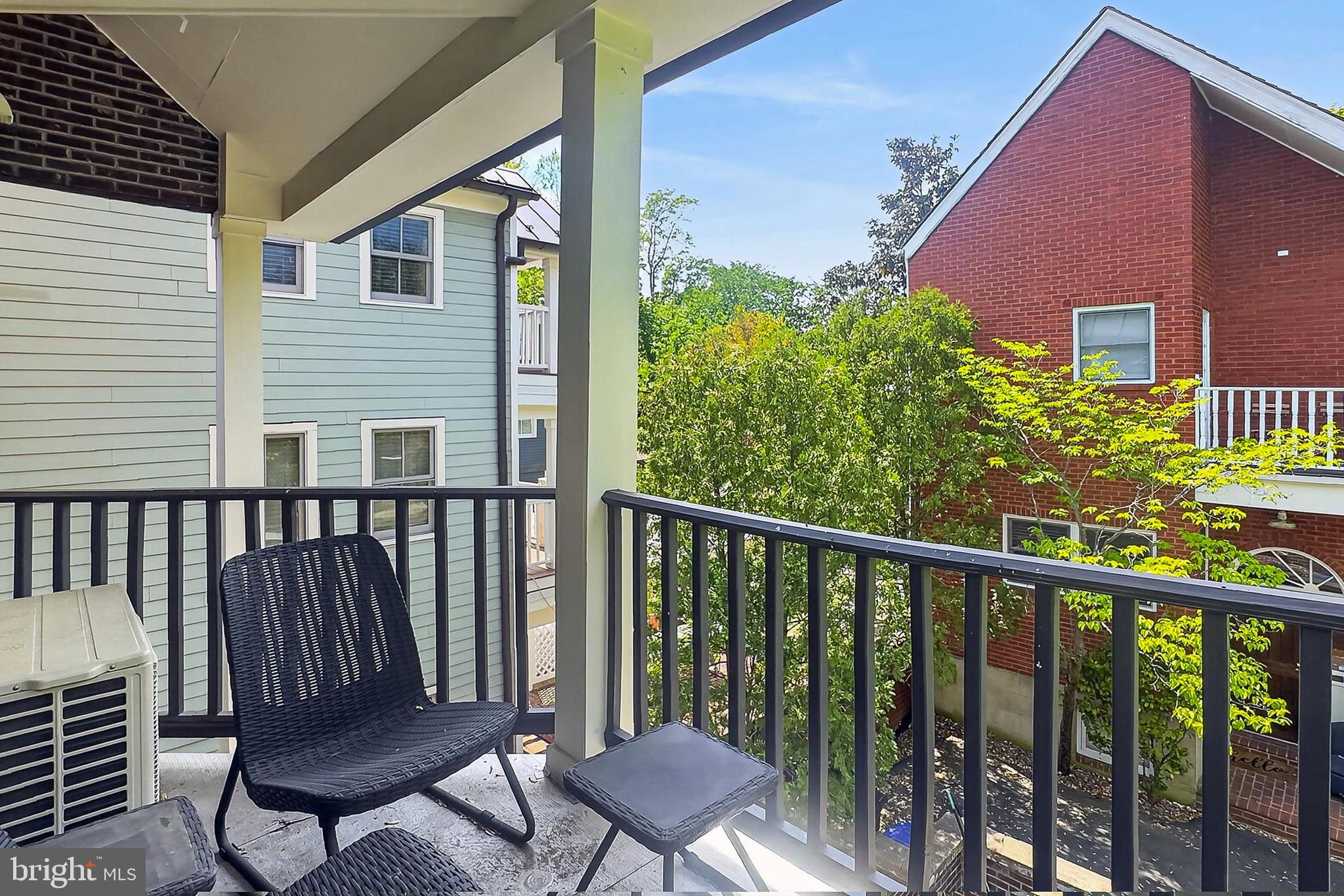 CARRIAGE WORKS - Residential