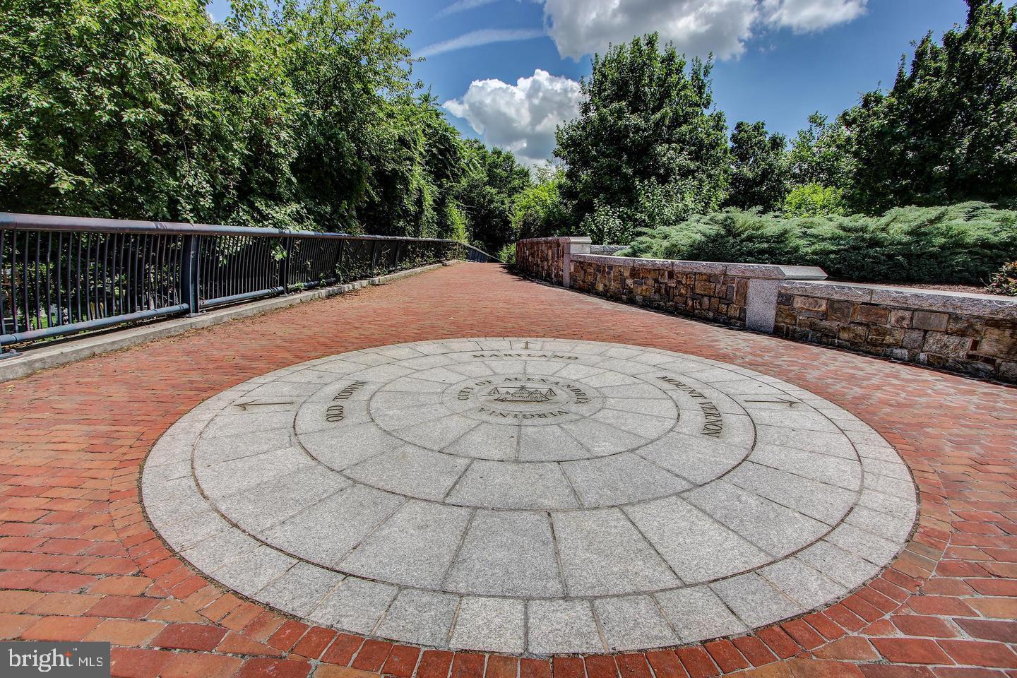 CARRIAGE WORKS - Residential