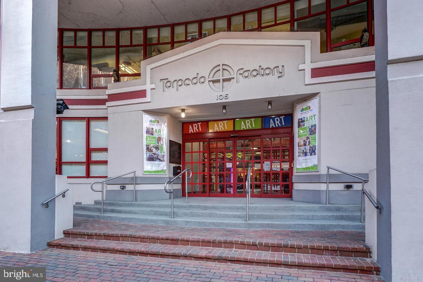 CARRIAGE WORKS - Residential