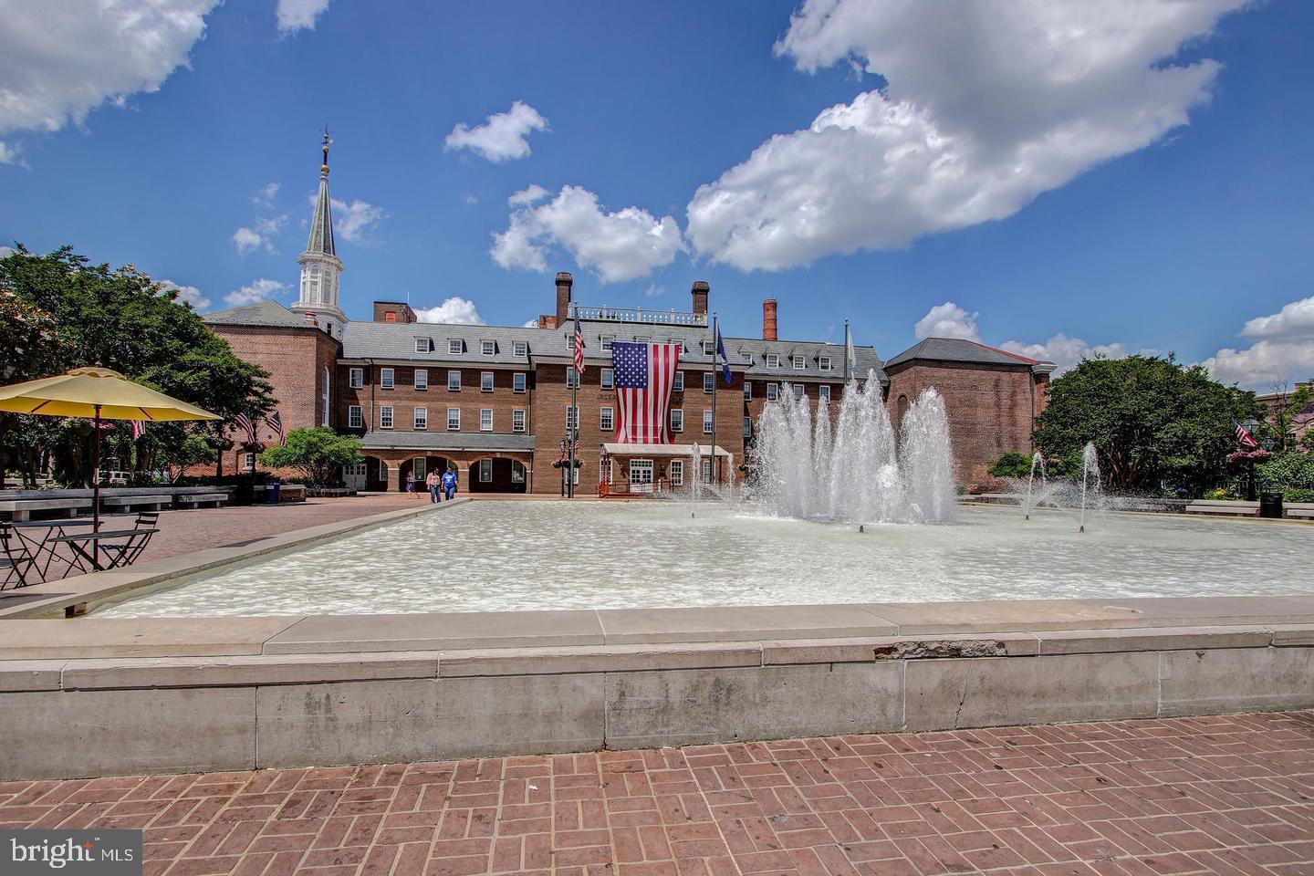 CARRIAGE WORKS - Residential