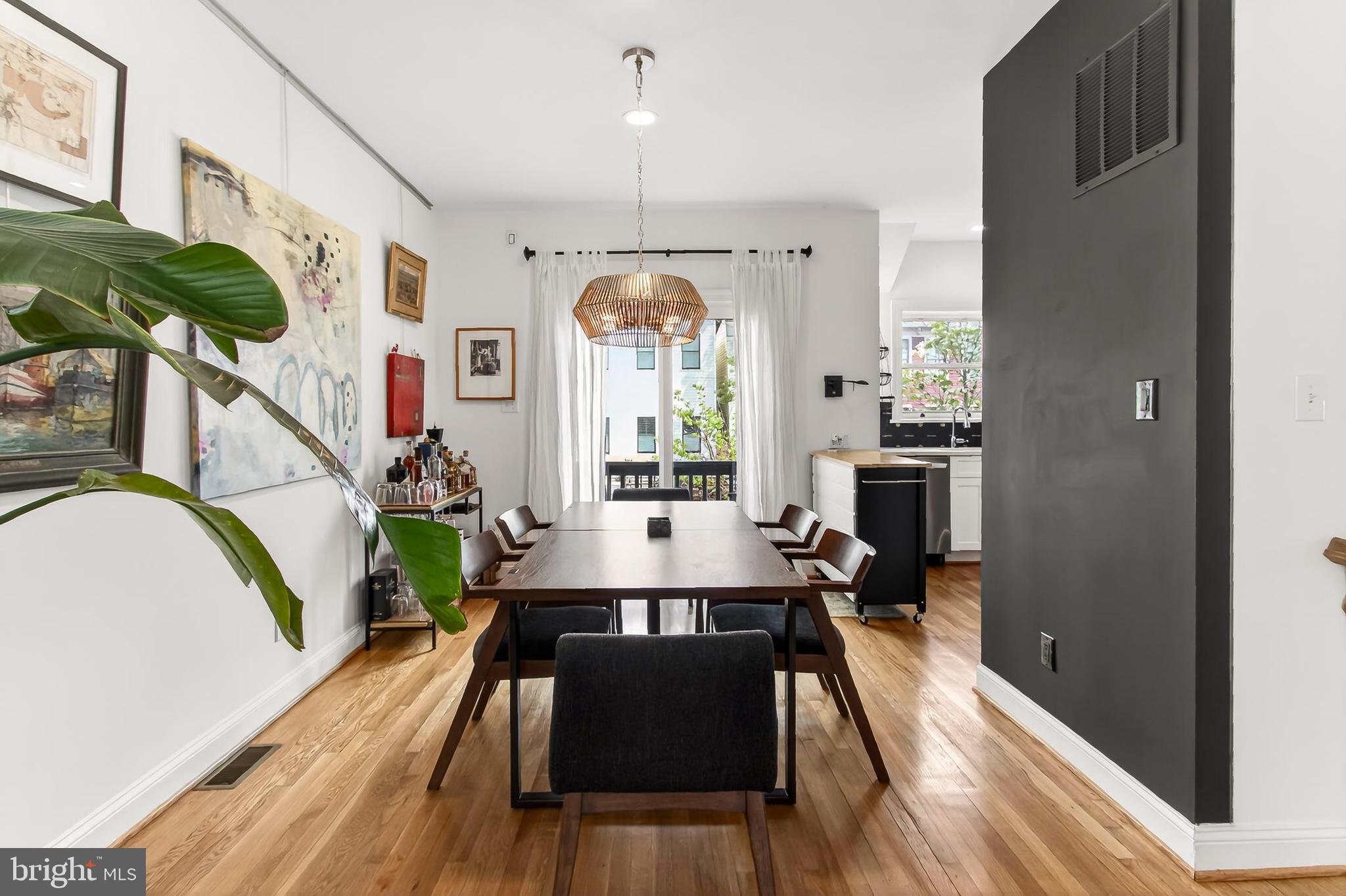 CARRIAGE WORKS - Residential