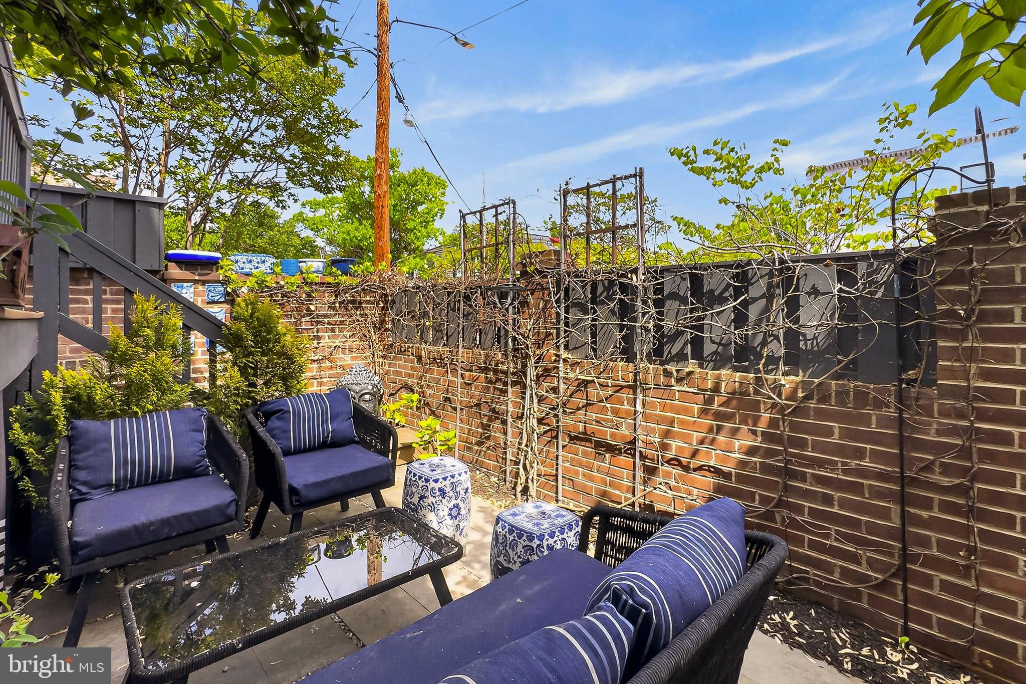 CARRIAGE WORKS - Residential