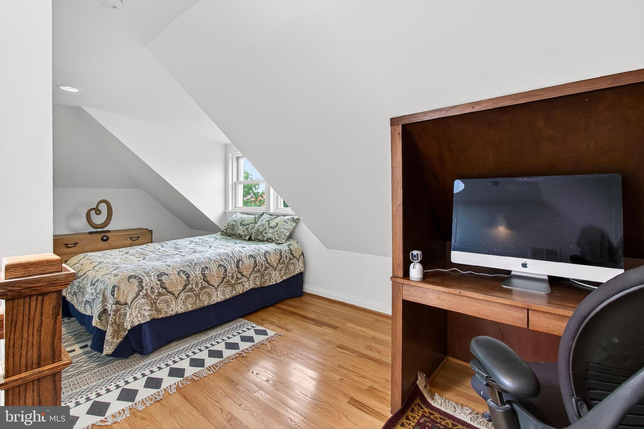 CARRIAGE WORKS - Residential