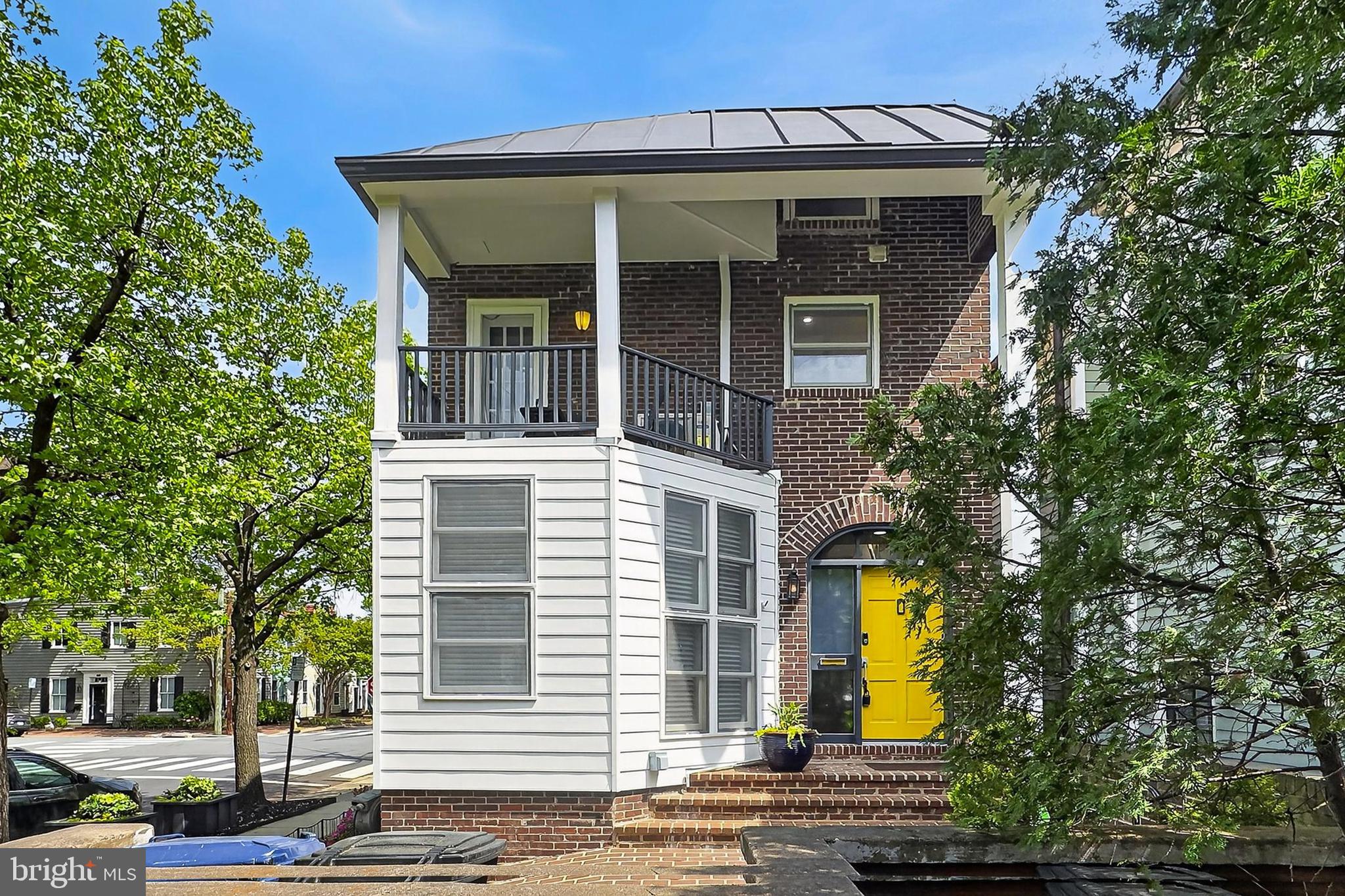 CARRIAGE WORKS - Residential