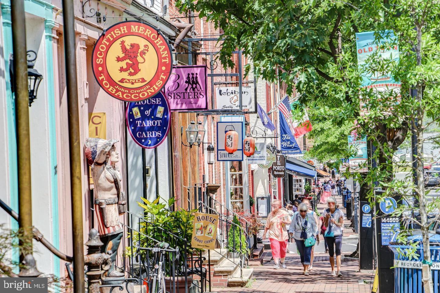 CARRIAGE WORKS - Residential