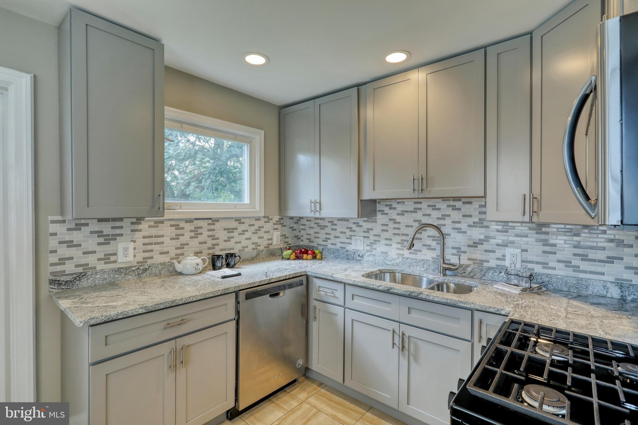 MURRAY POINT - Residential