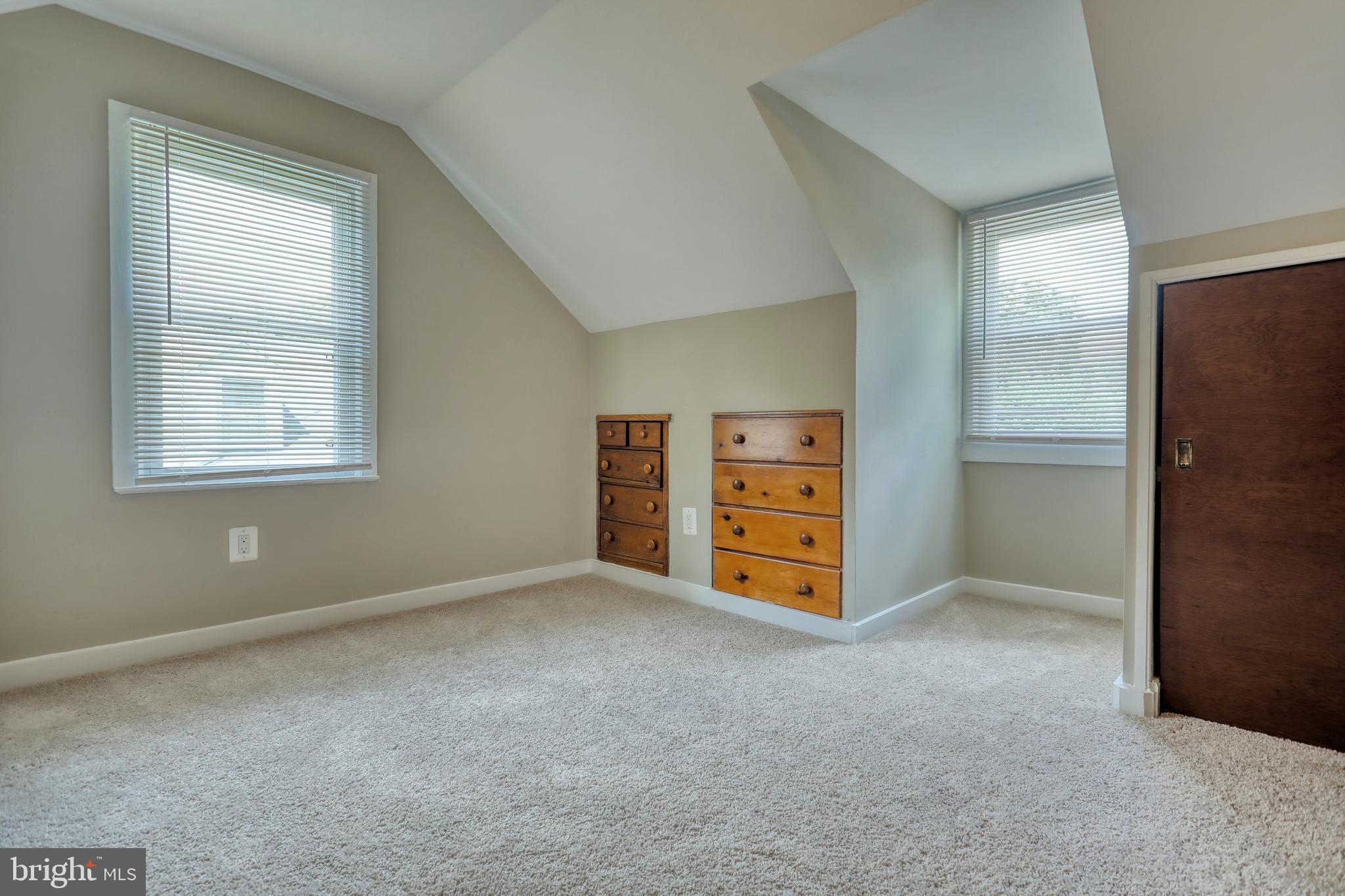 MURRAY POINT - Residential