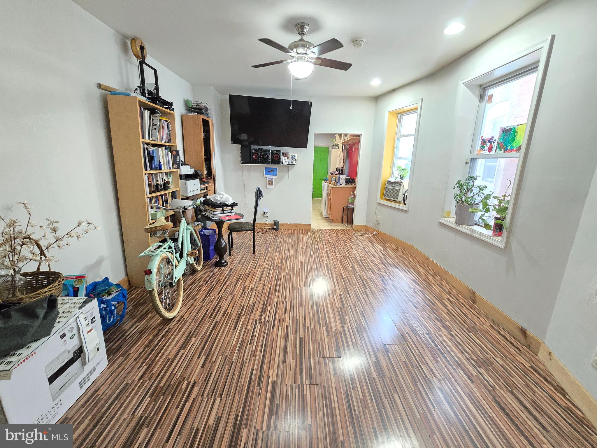 COBBS CREEK - Residential