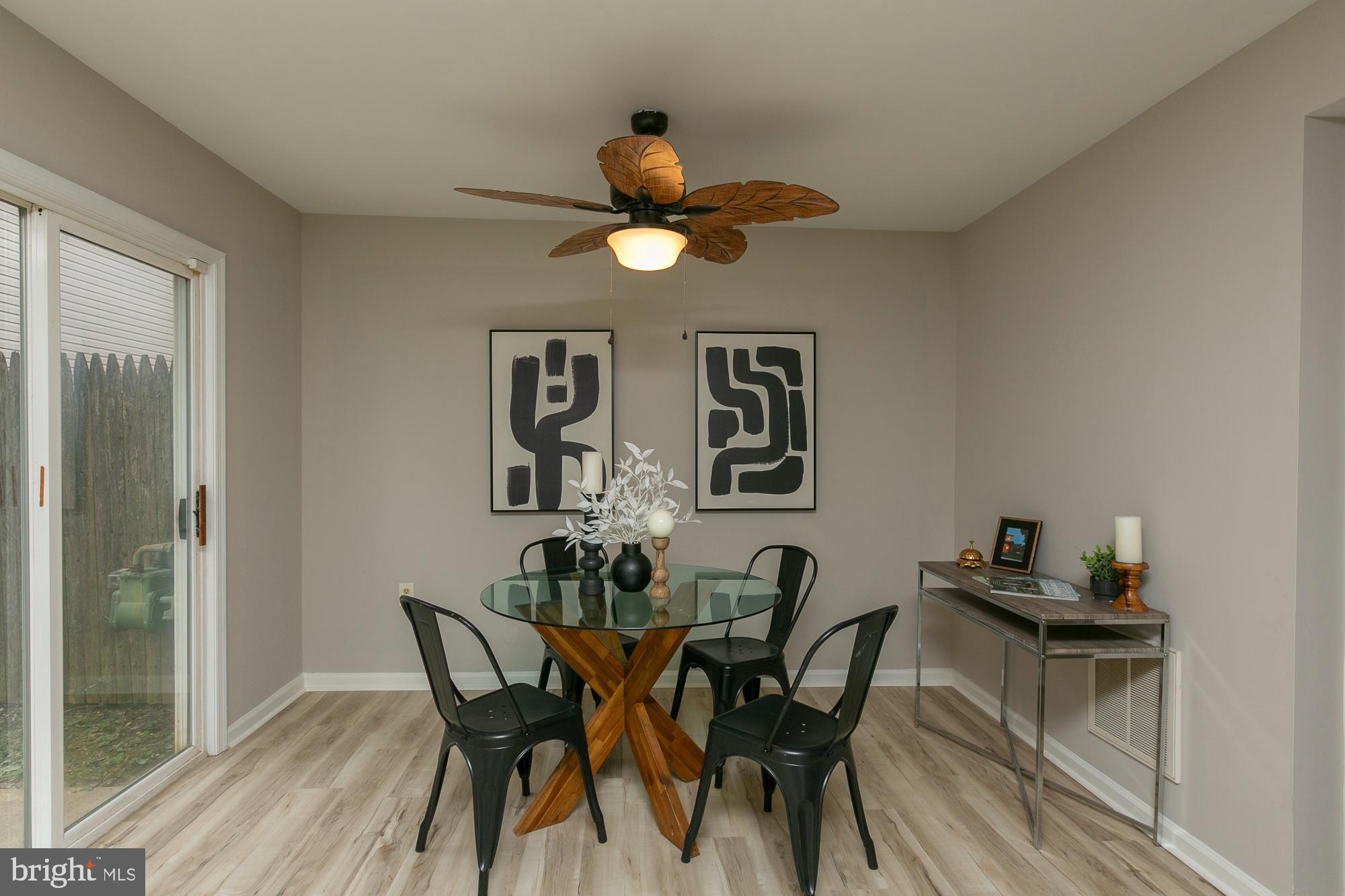 GEORGETOWN SQUARE - Residential