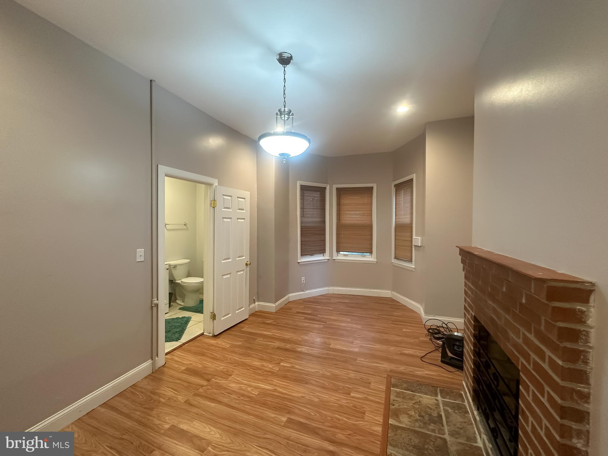 BOLTON HILL HISTORIC DISTRICT - Residential Lease