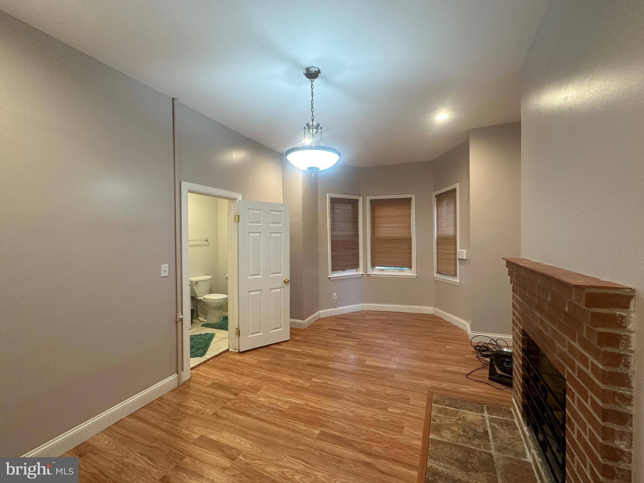 BOLTON HILL HISTORIC DISTRICT - Residential Lease