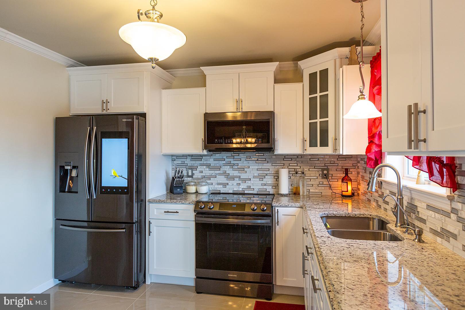 AUTUMN HILLS - Residential