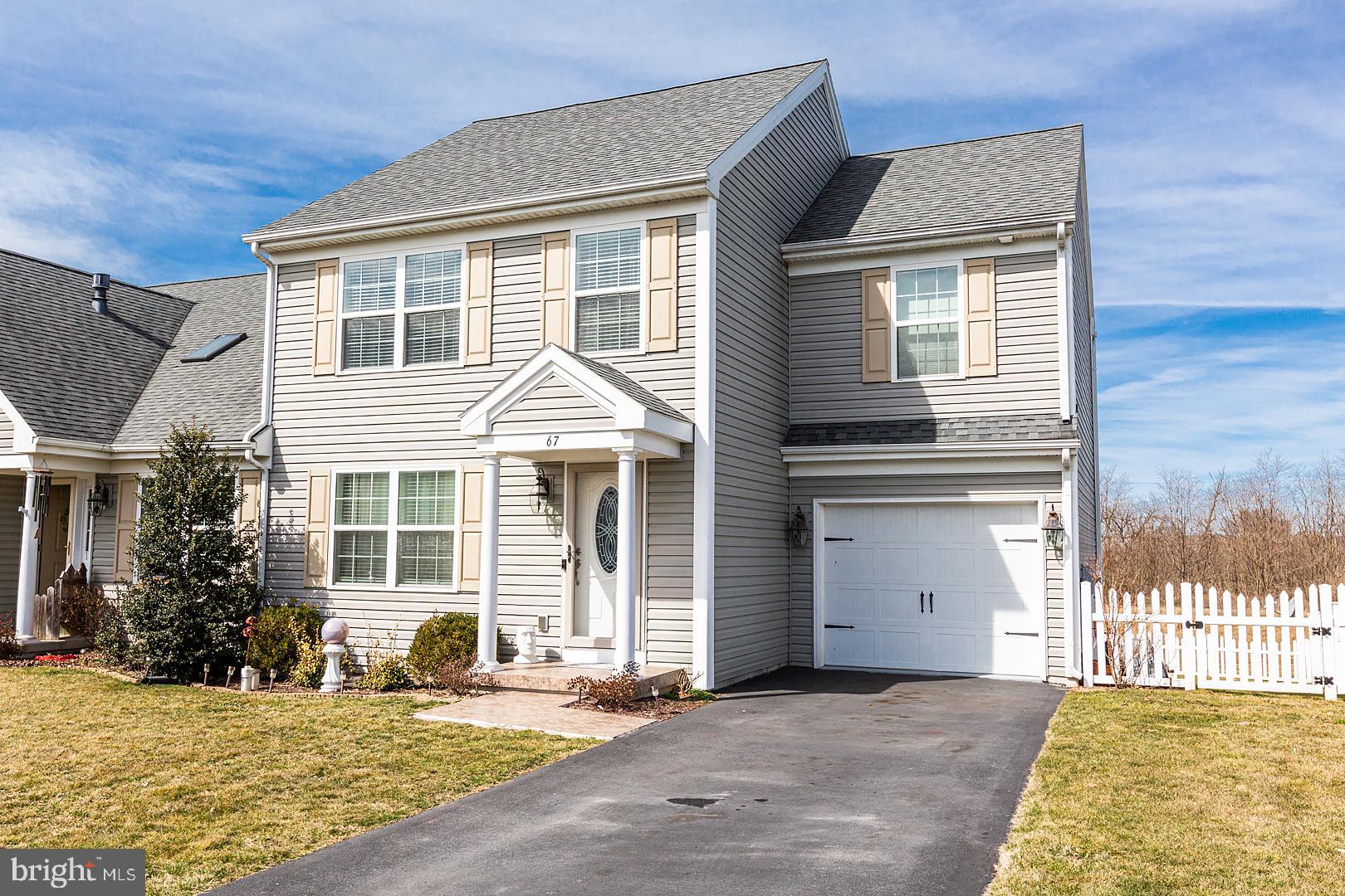 AUTUMN HILLS - Residential