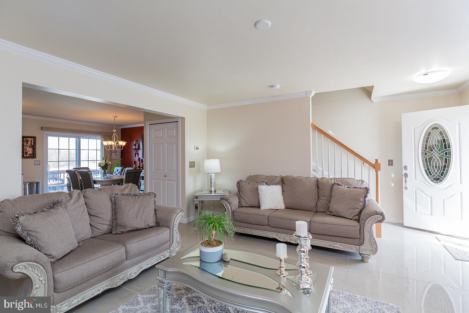 AUTUMN HILLS - Residential