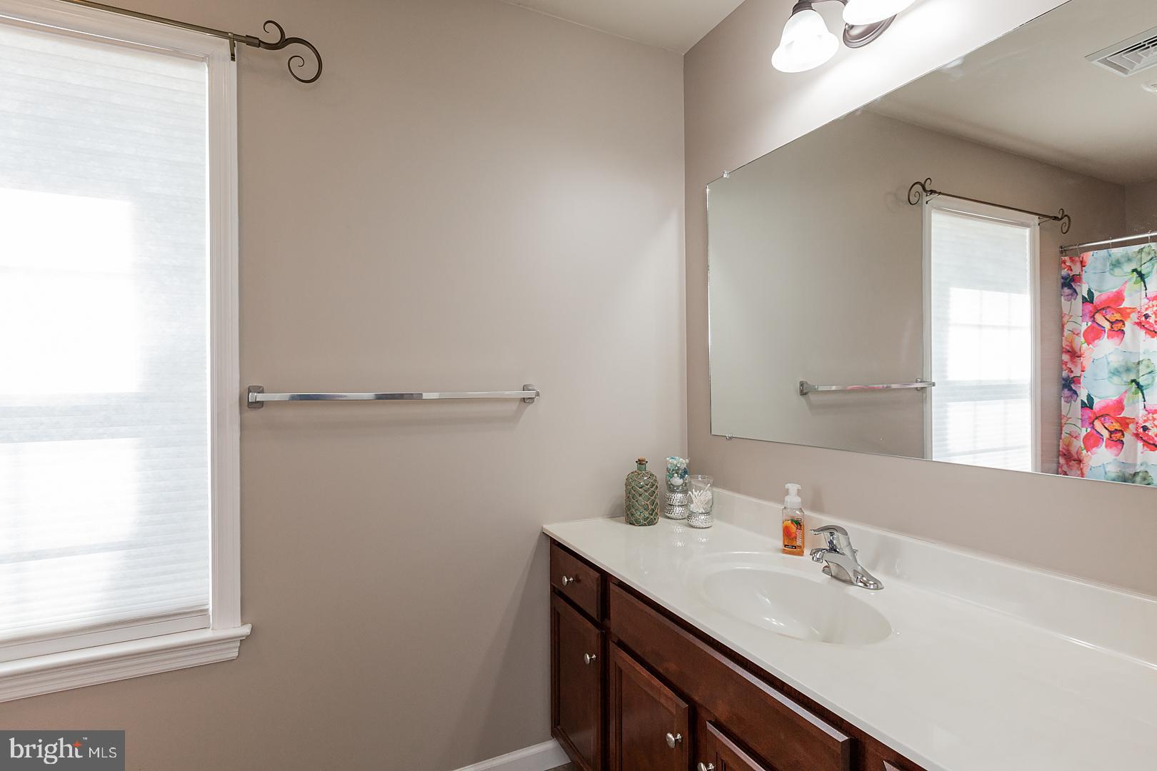 AUTUMN HILLS - Residential