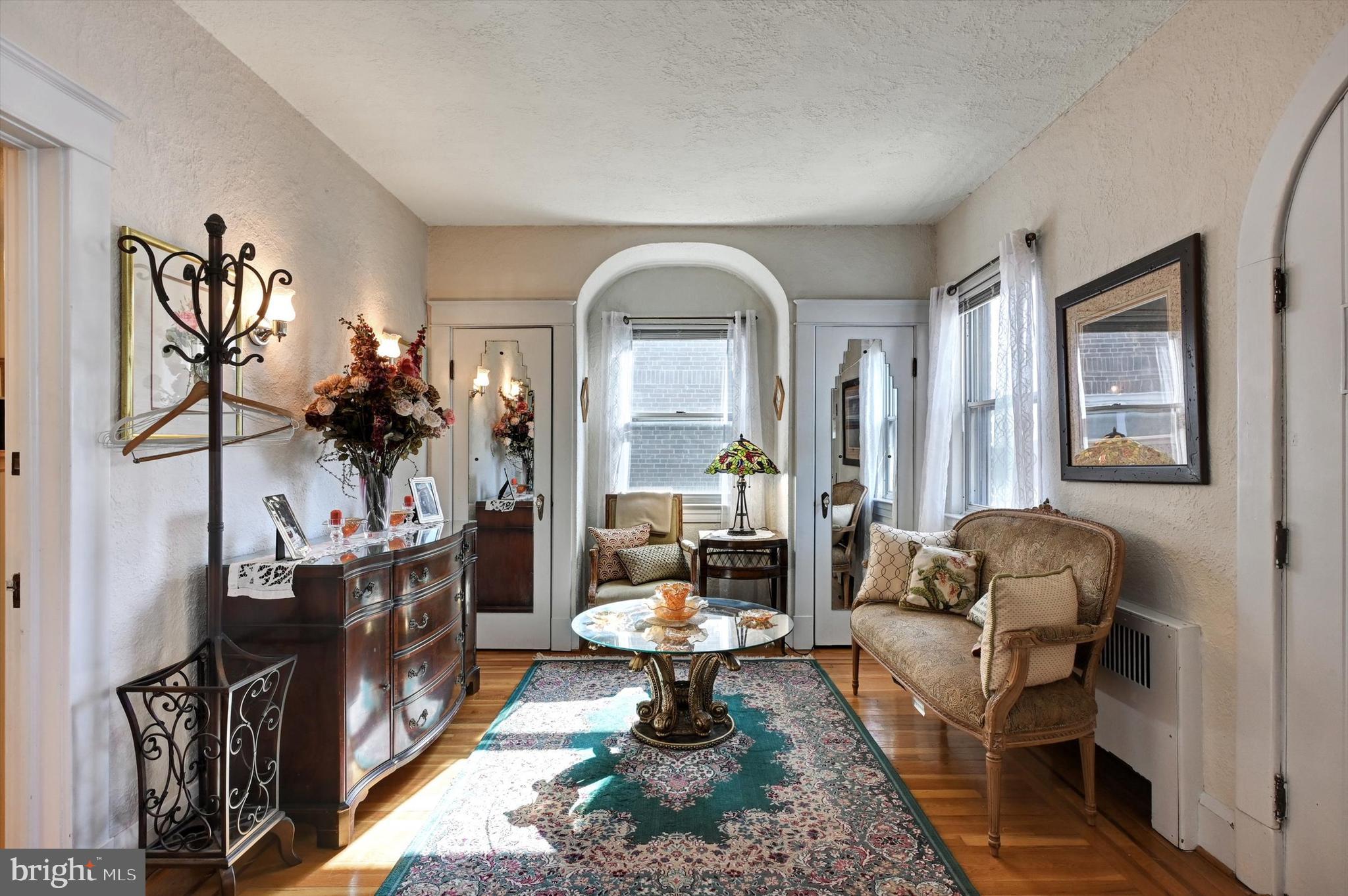 HAMILTON HILLS - Residential