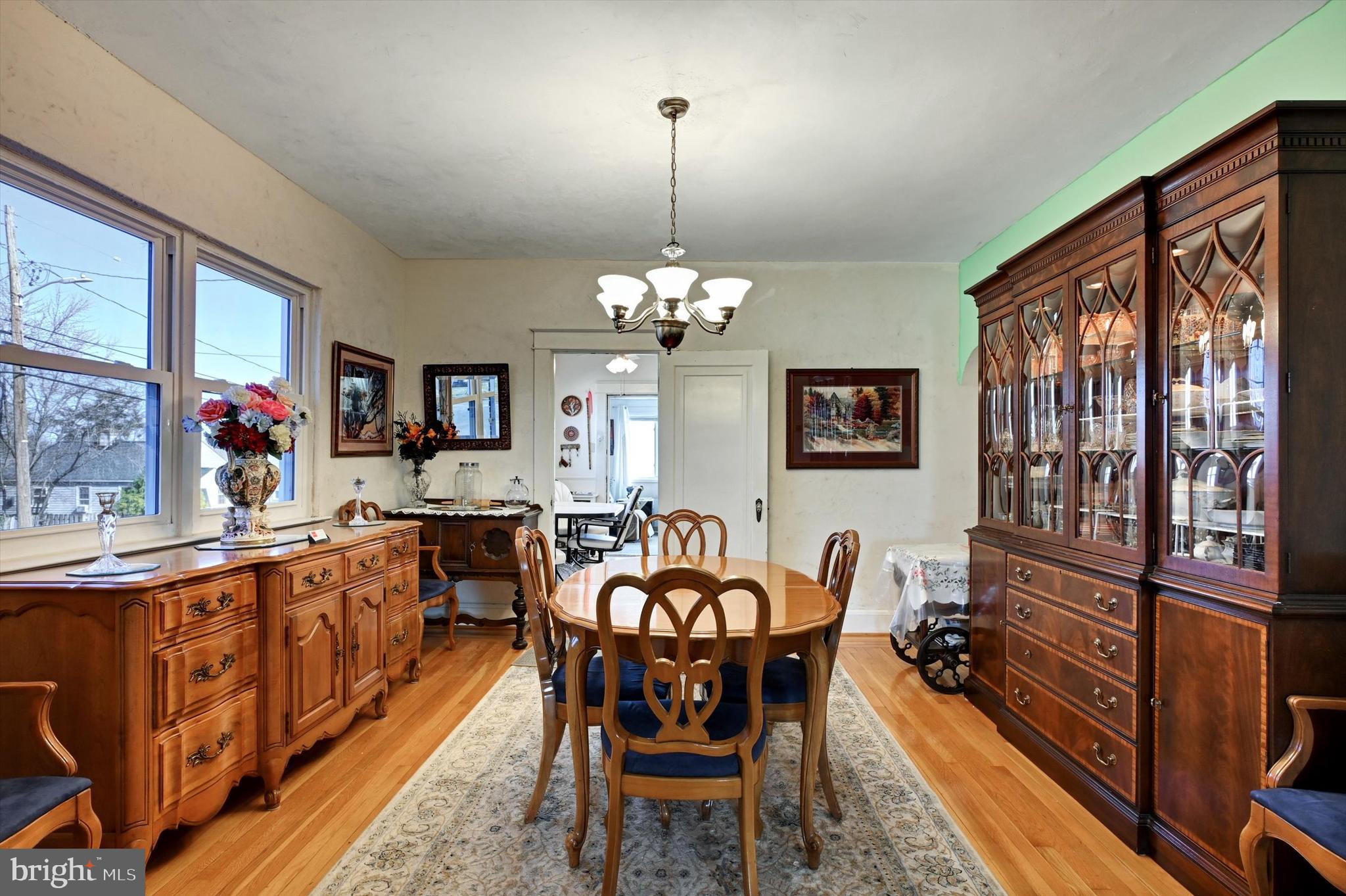 HAMILTON HILLS - Residential