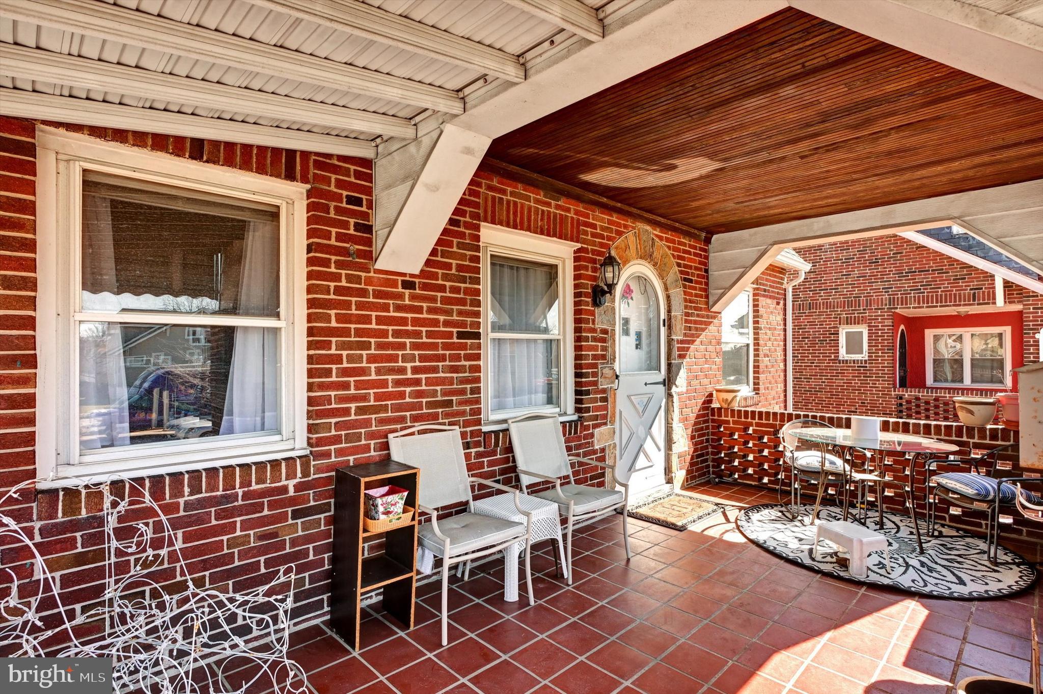 HAMILTON HILLS - Residential
