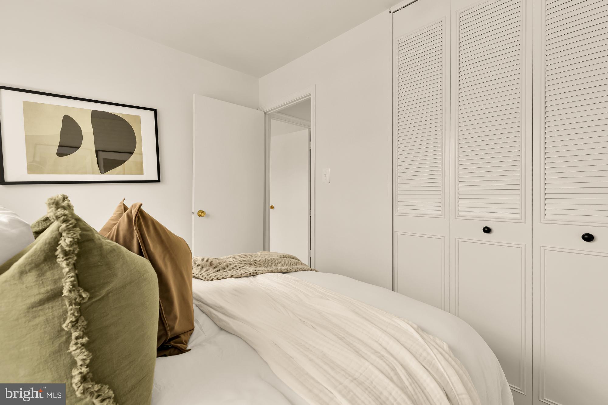 BOXWOOD VILLAGE - Residential