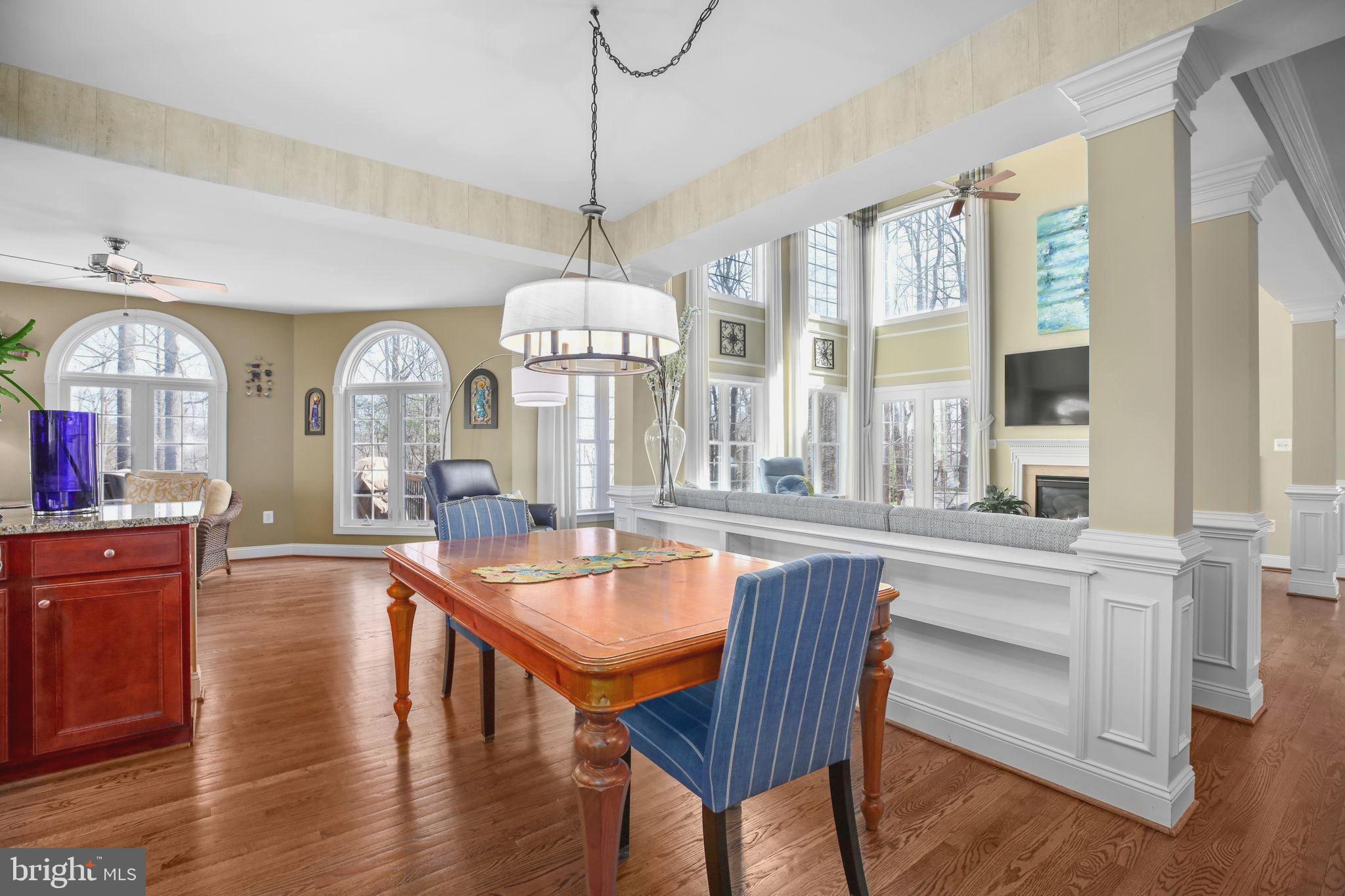 SMITH LAKE ESTATES - Residential