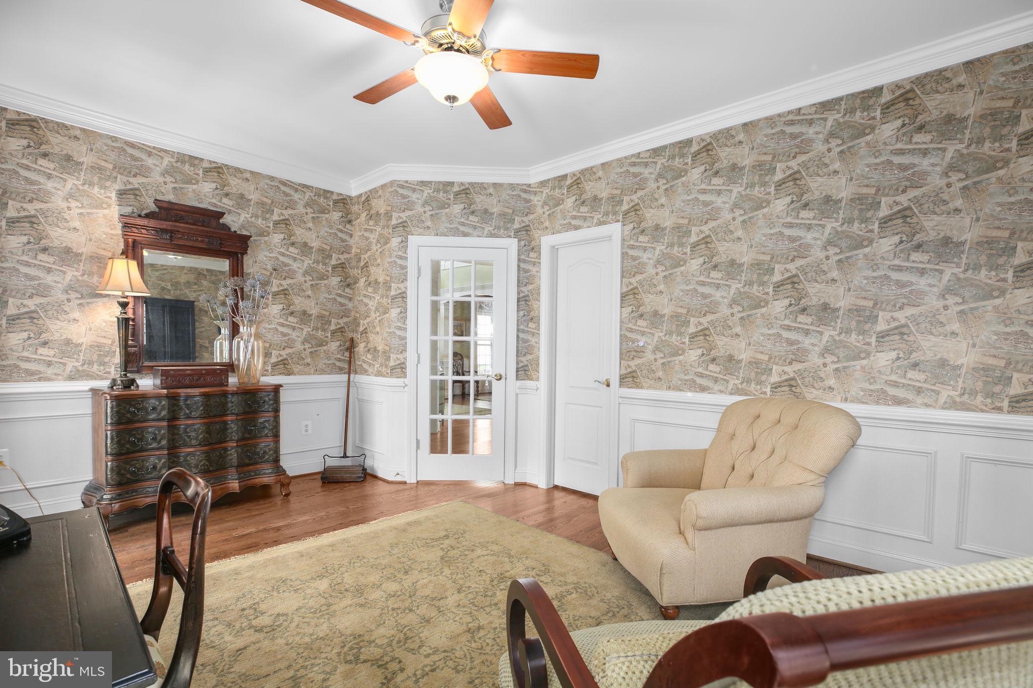 SMITH LAKE ESTATES - Residential