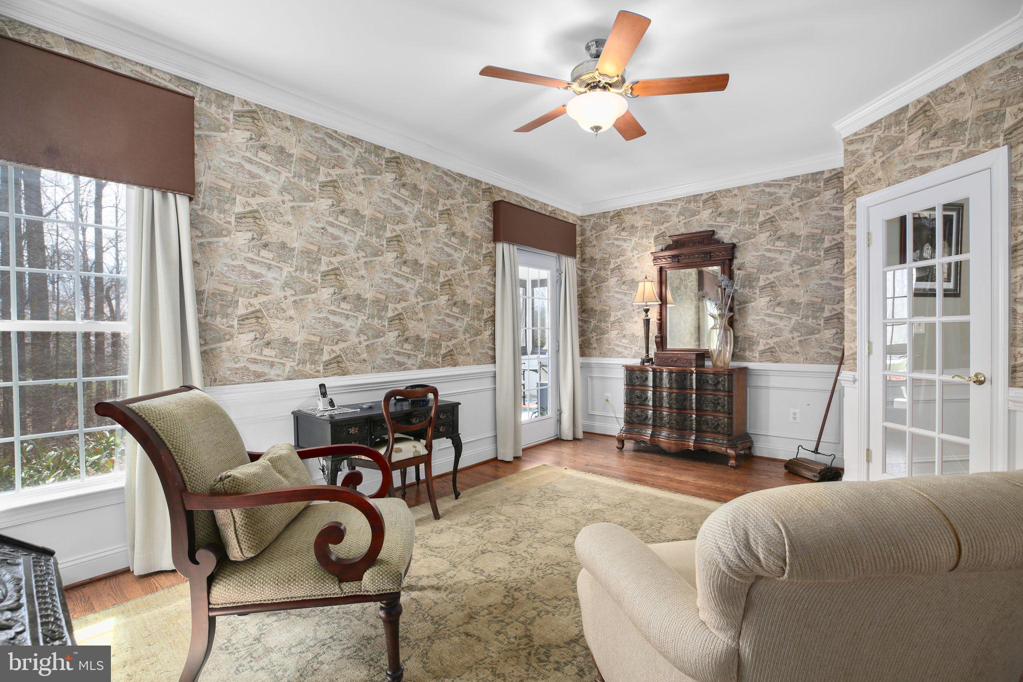 SMITH LAKE ESTATES - Residential