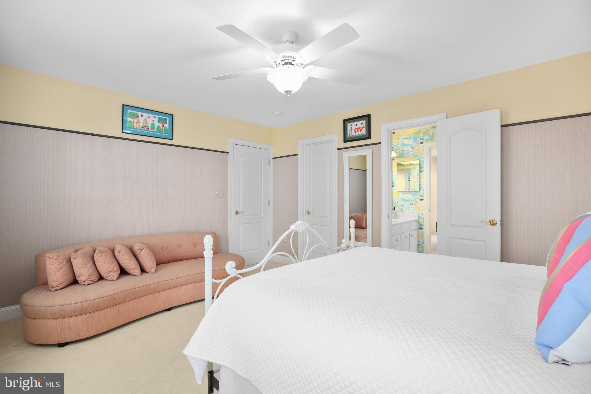 SMITH LAKE ESTATES - Residential