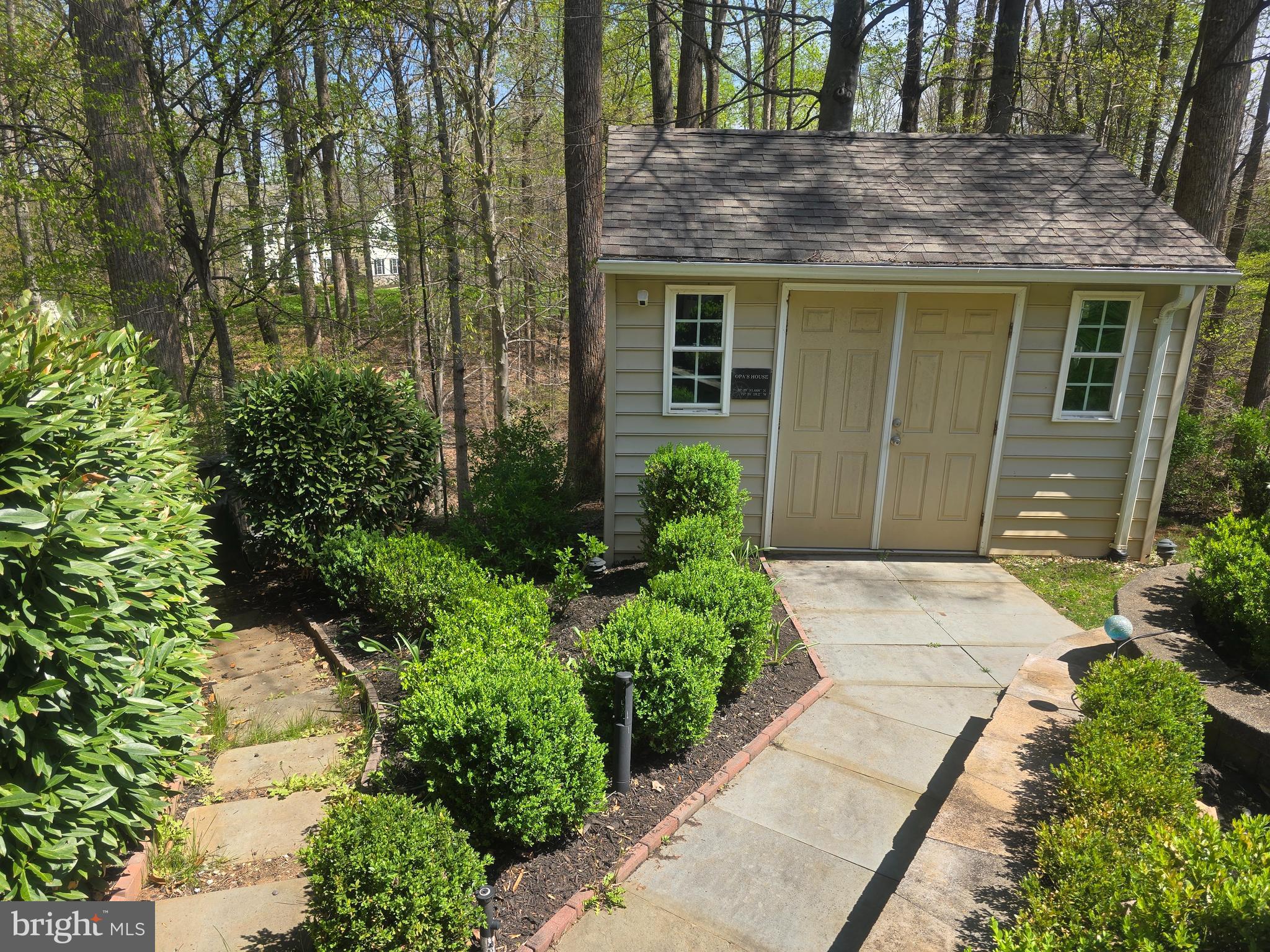 SMITH LAKE ESTATES - Residential