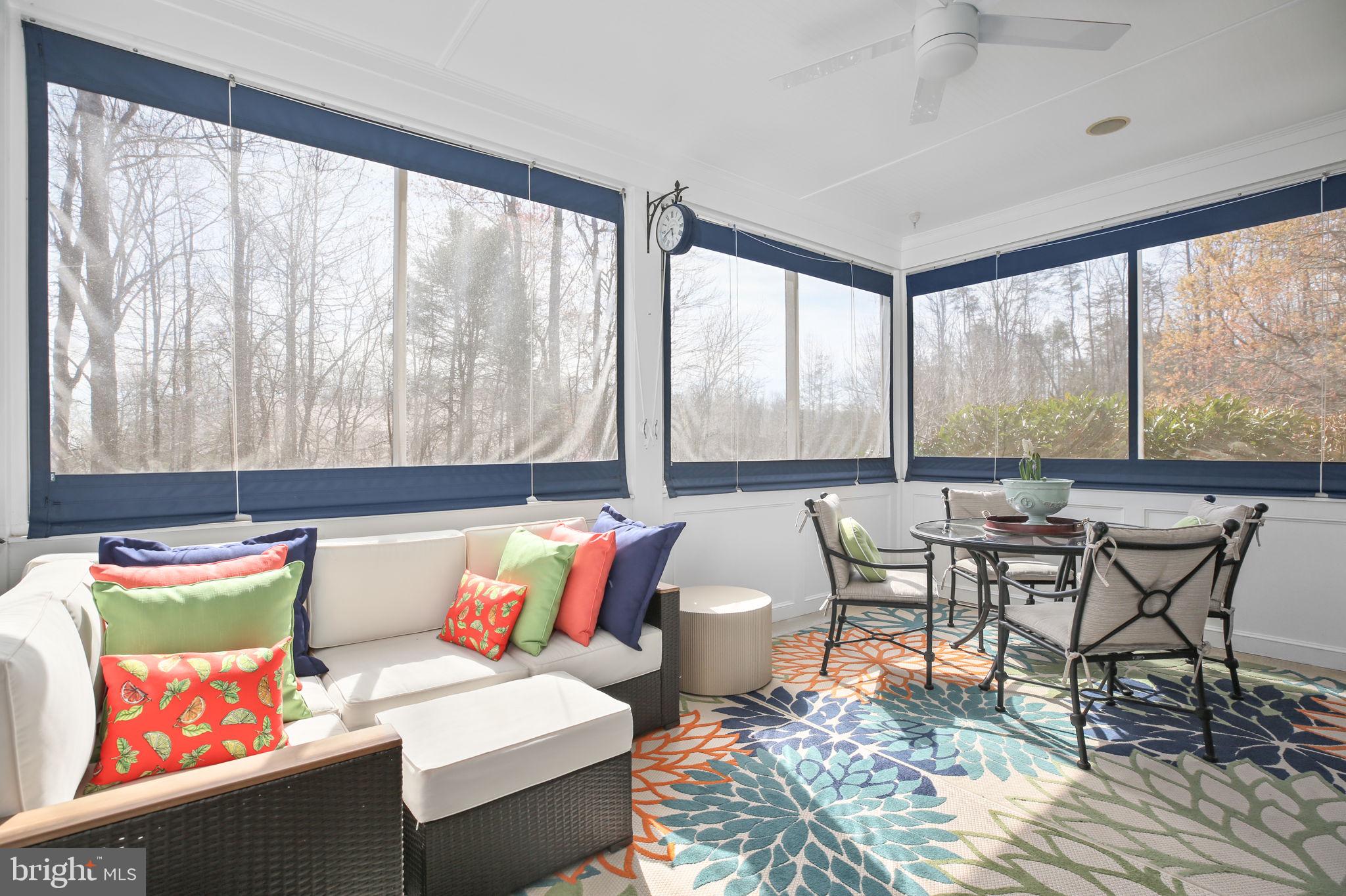 SMITH LAKE ESTATES - Residential