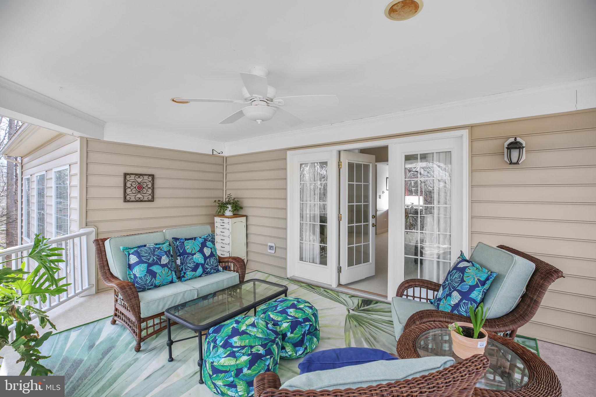 SMITH LAKE ESTATES - Residential