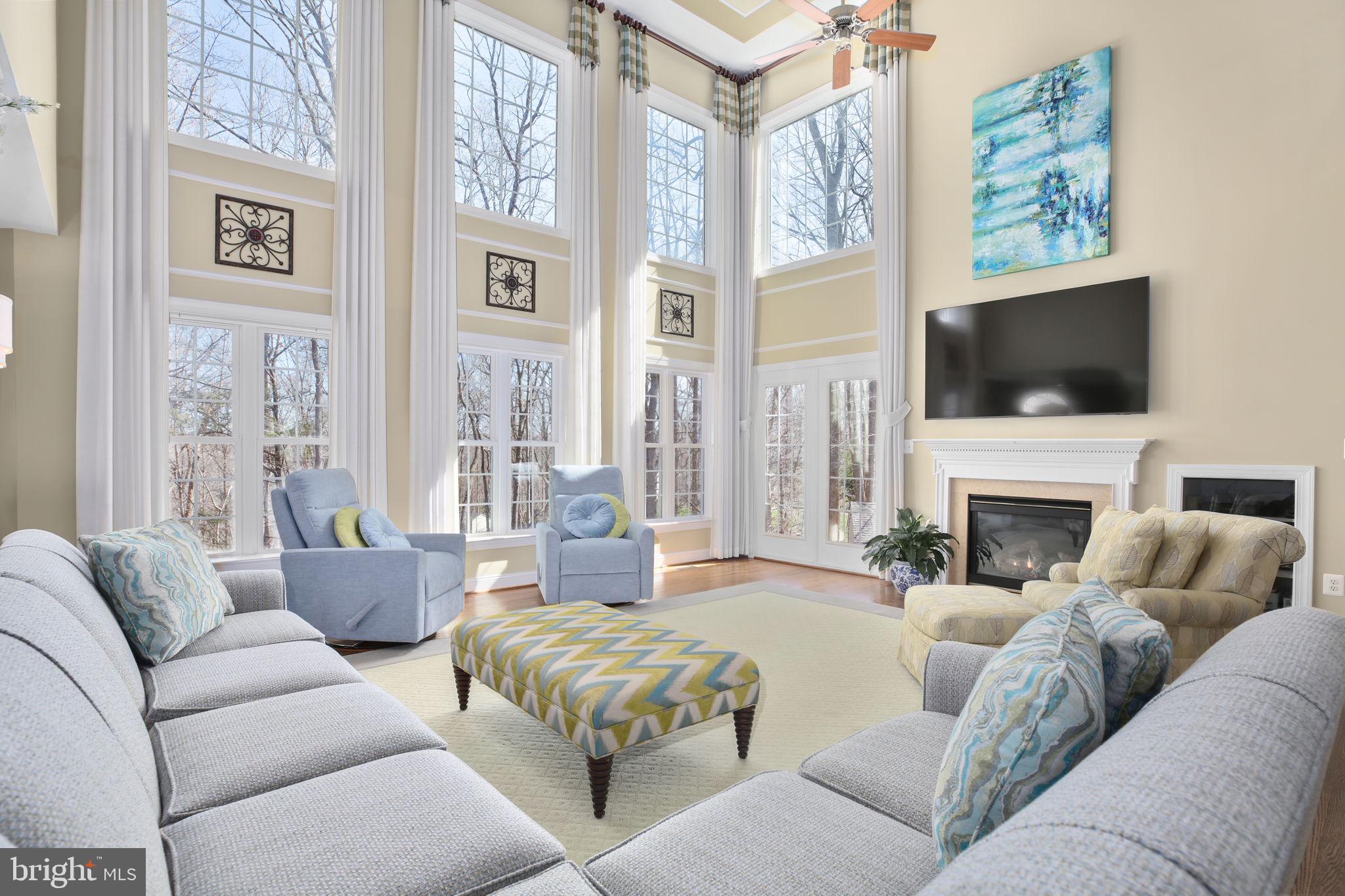 SMITH LAKE ESTATES - Residential