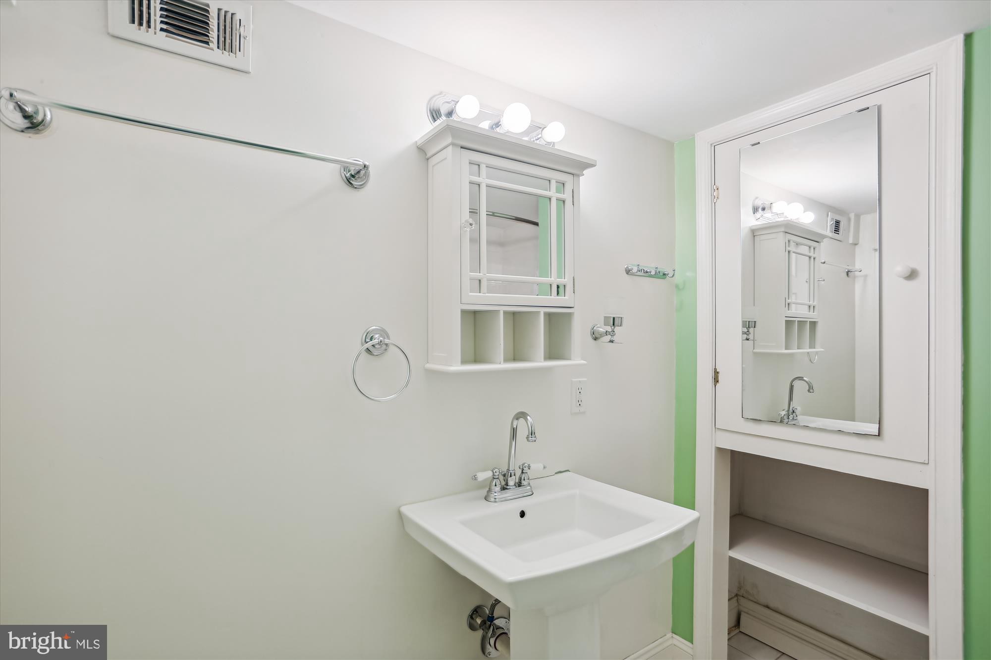 TAKOMA PARK - Residential