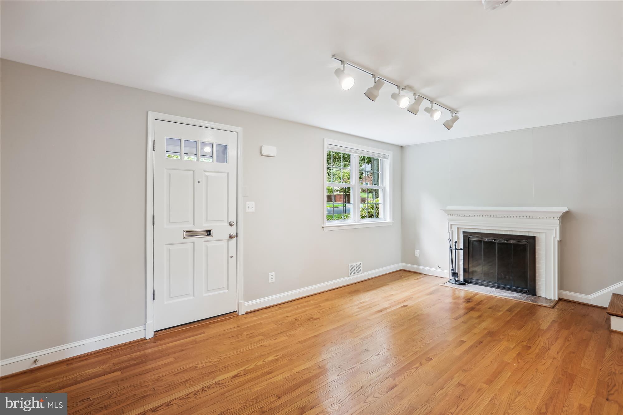 TAKOMA PARK - Residential