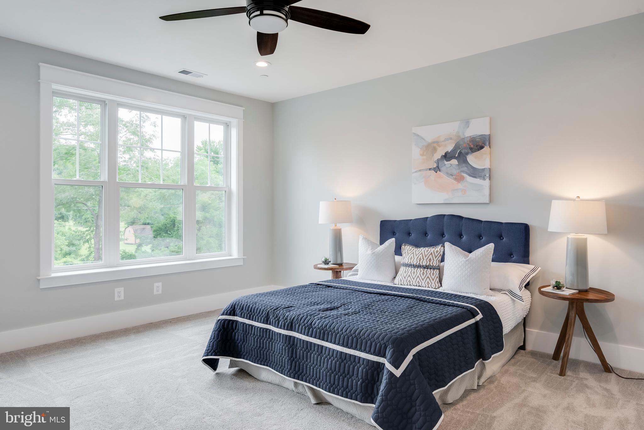 BROADWATER BEACH - Residential