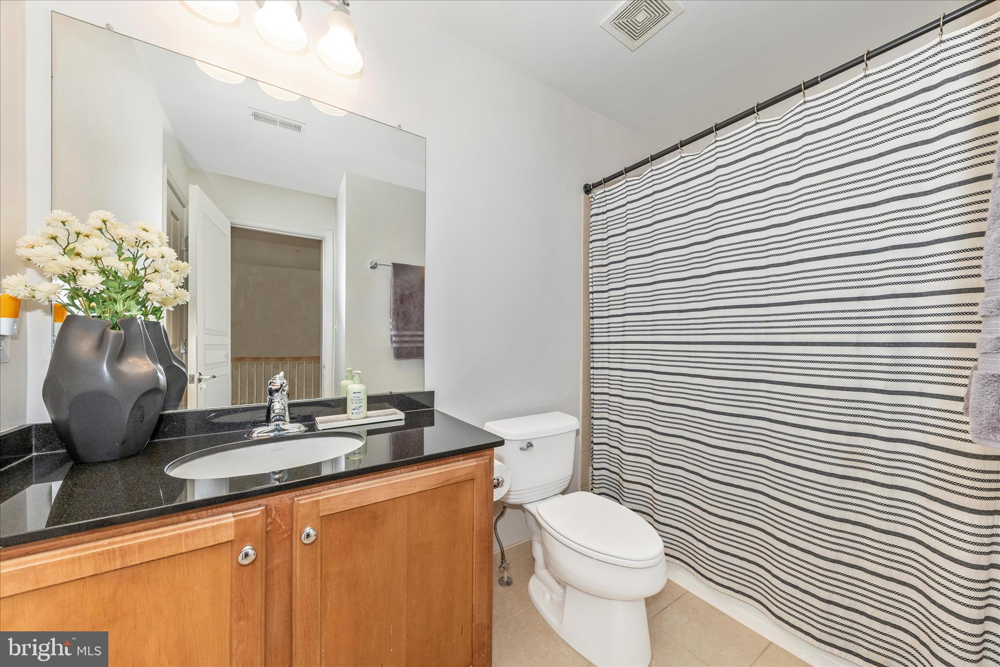 WHISPERING CREEK - Residential