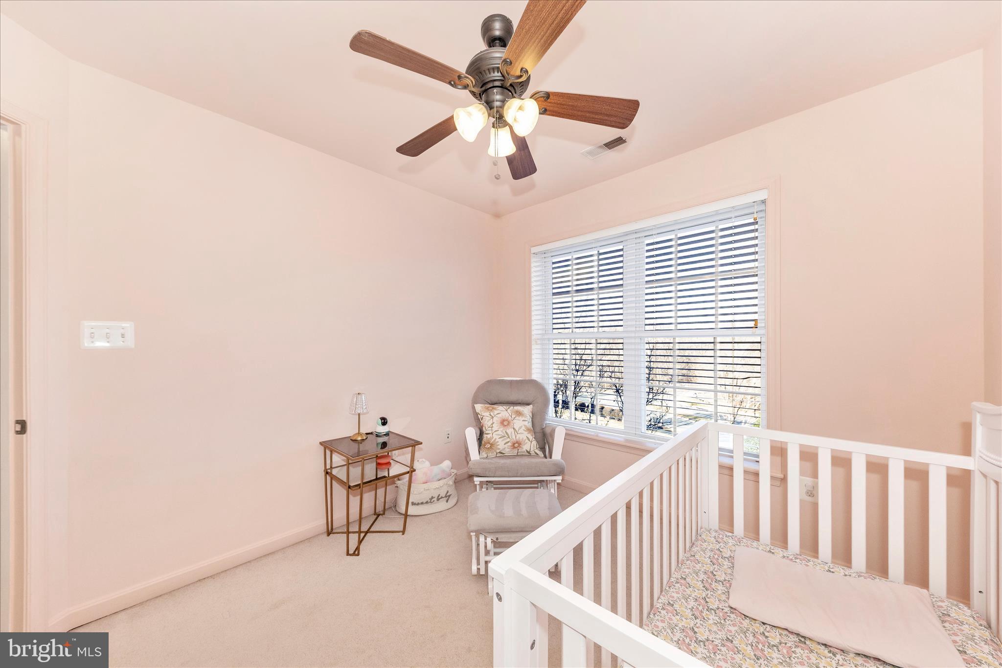 WHISPERING CREEK - Residential