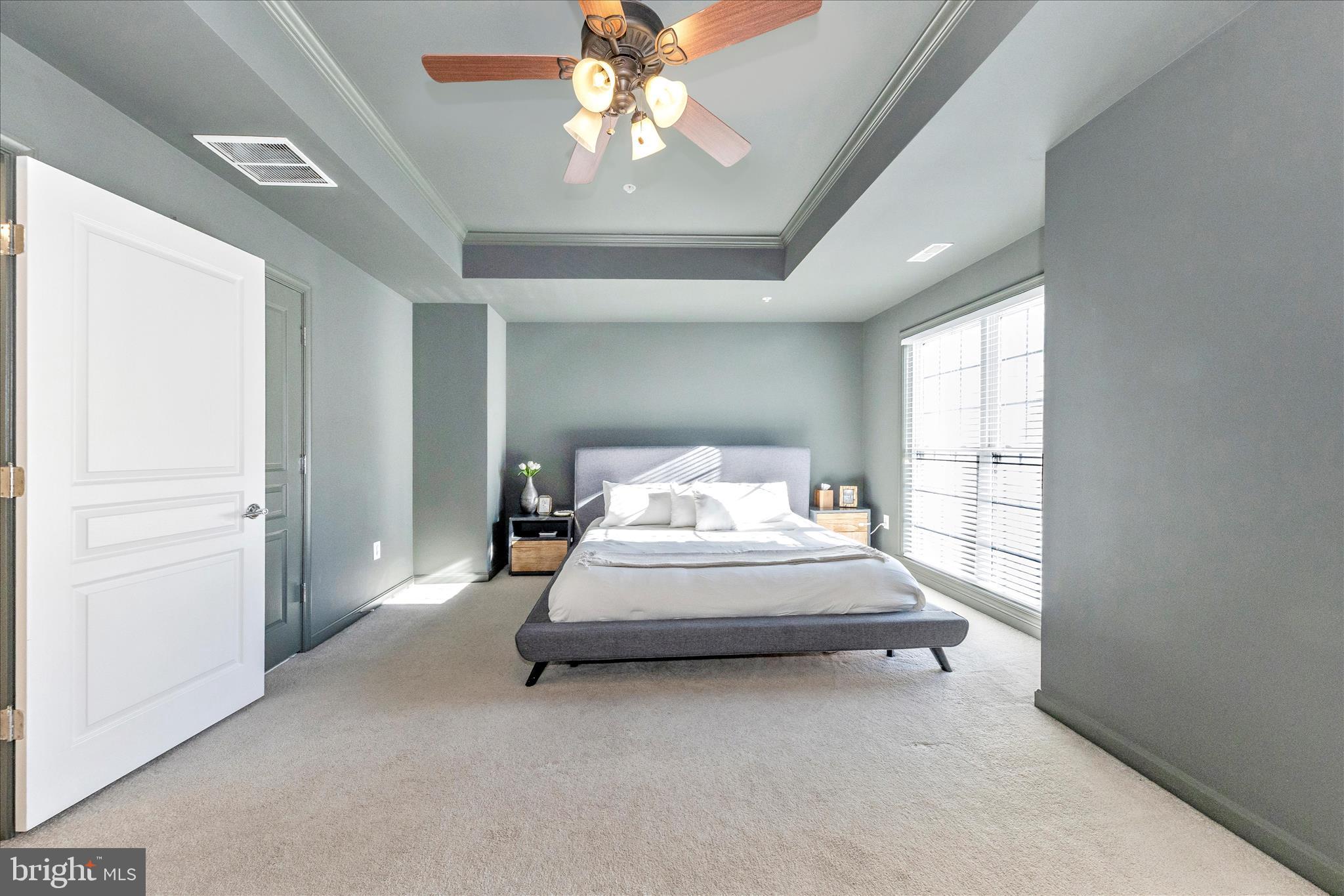 WHISPERING CREEK - Residential