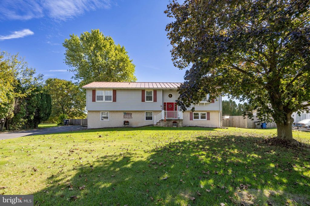 Photo of 6 Parker Drive, Christiana, PA 17509 (MLS # PALA2055416)