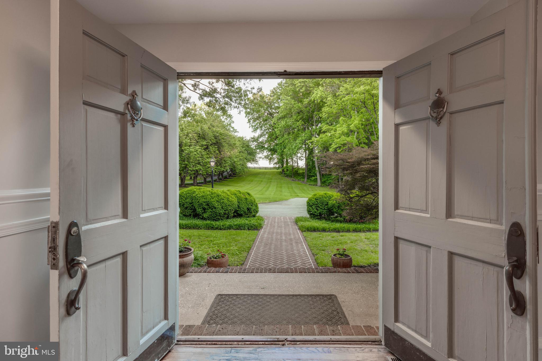 1914 GEIST ROAD