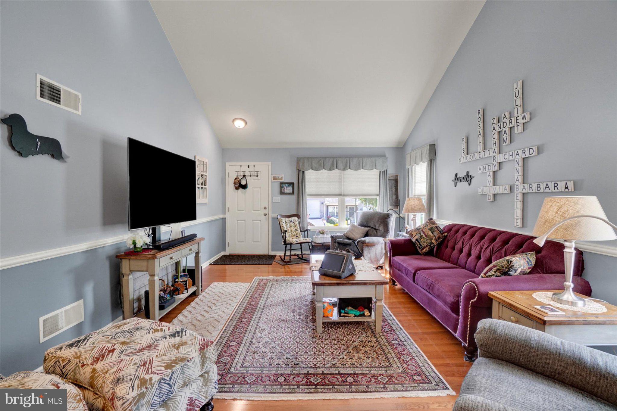 115 SHETLAND DRIVE