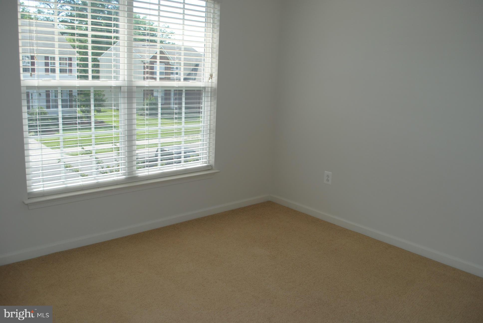 WESTBURY PUB - Residential