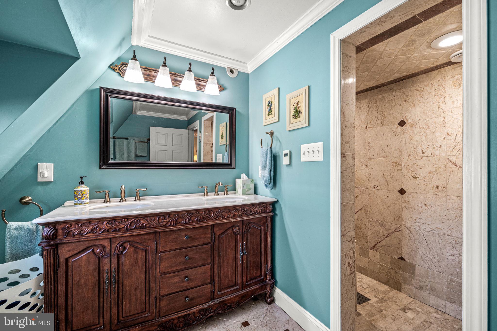 WYNDMOOR - Residential