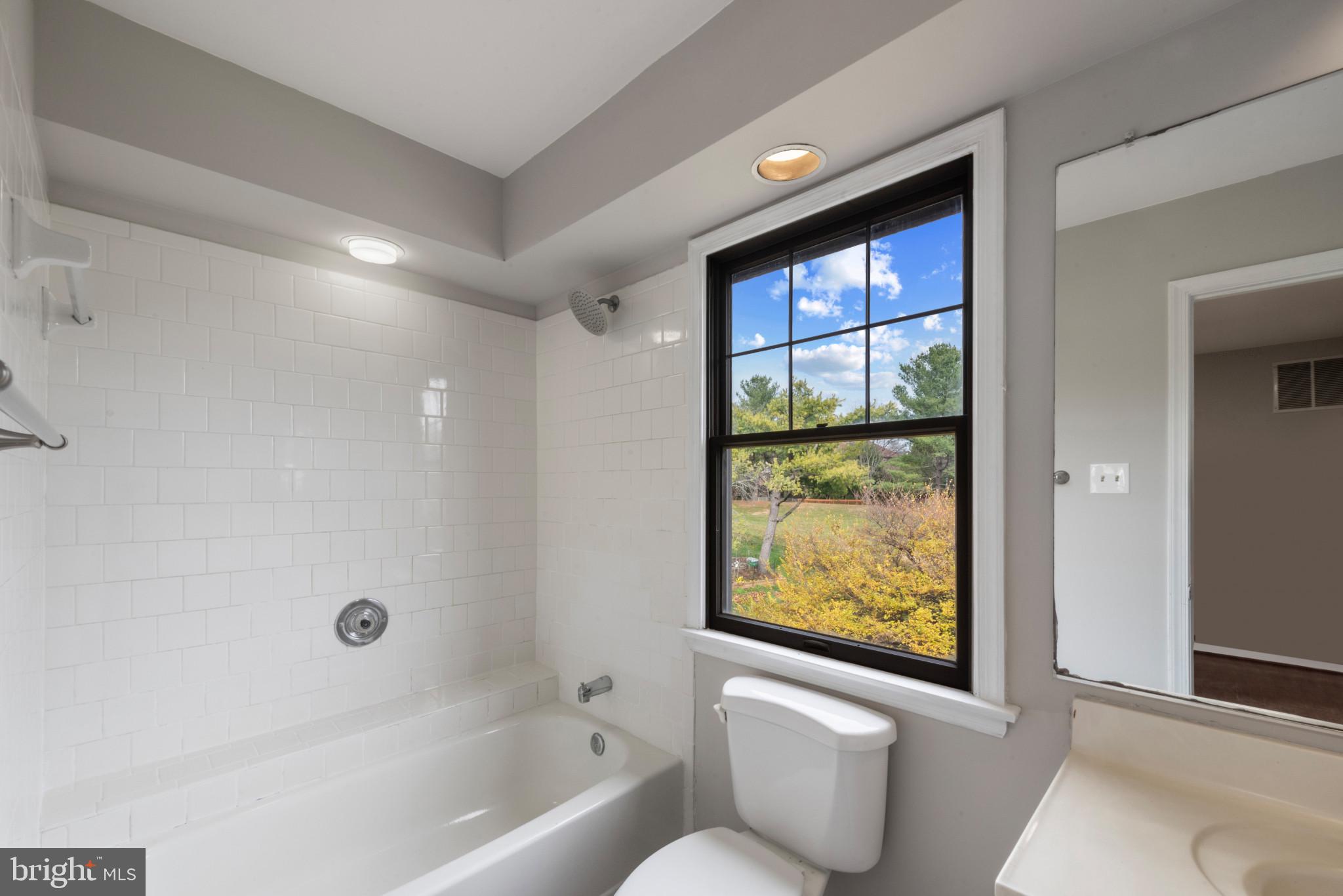 COPPERFIELD AT FIVE FRM - Residential